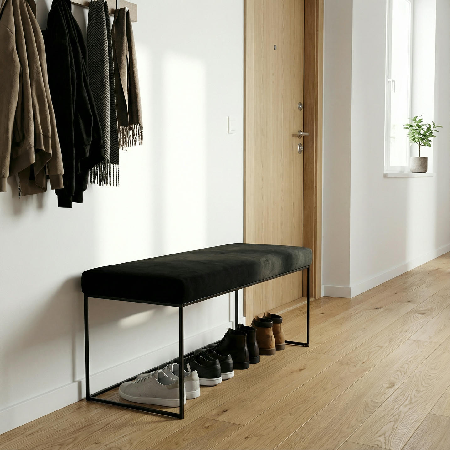 Pufa tapicerowana czarna